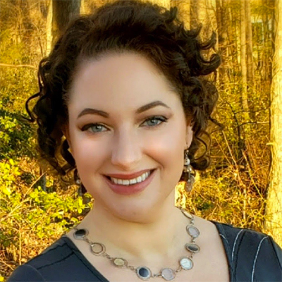 headshot: Caitlin Coakley