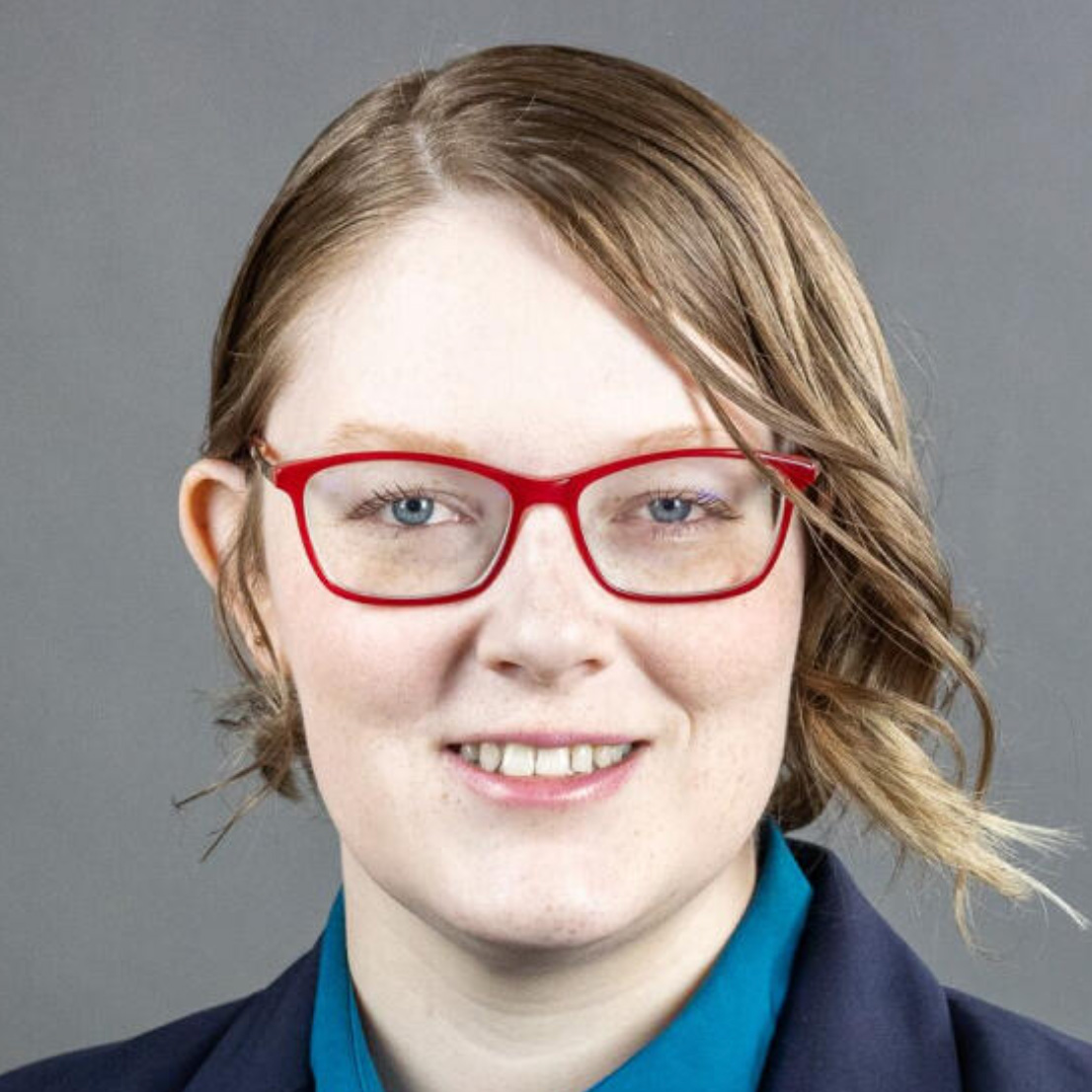 headshot: Rise Hayes