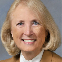 headshot: Vivian Watts